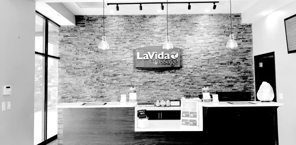 LaVida Massage Front Counter